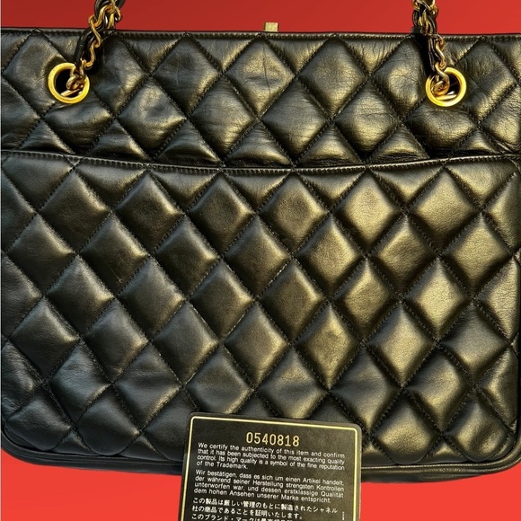 Lambskin black Chanel Matelasse - Picture 2 of 11